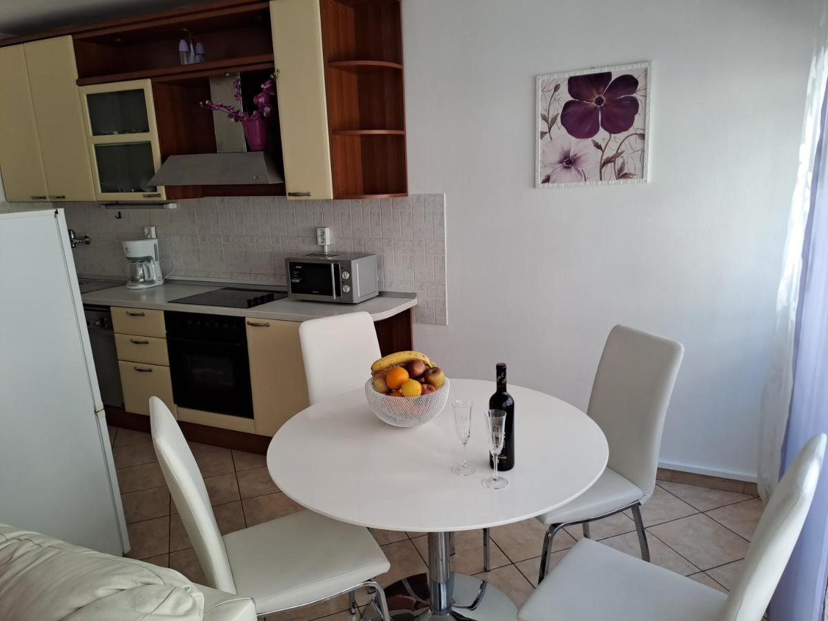 Center Apartment Silvana Split Eksteriør bilde