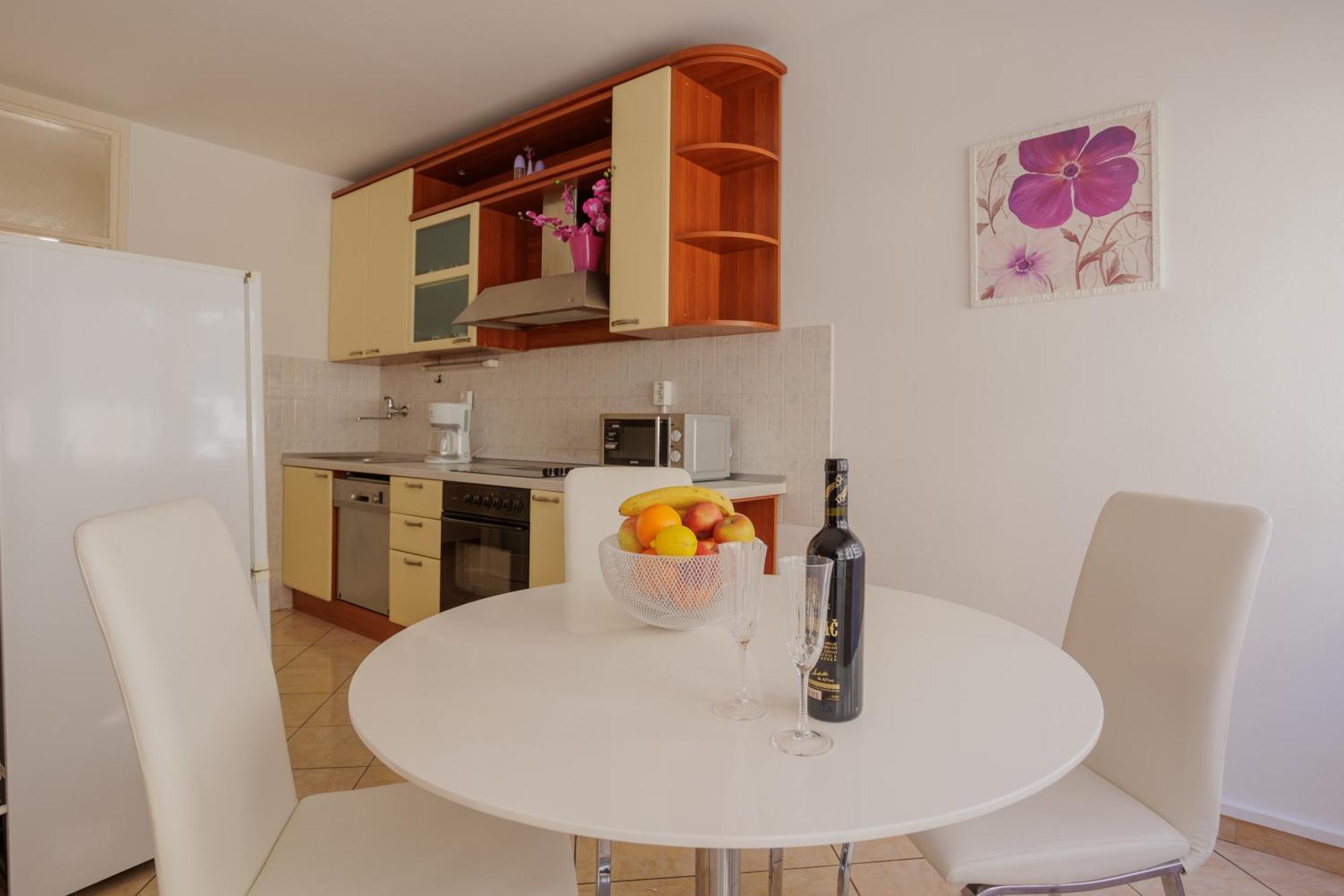 Center Apartment Silvana Split Eksteriør bilde