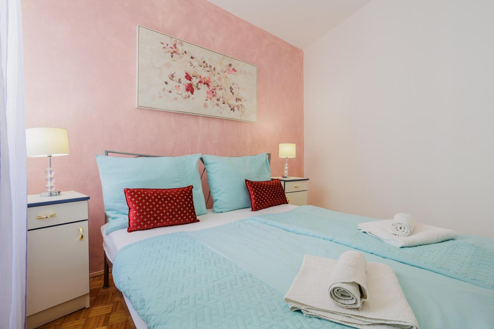 Center Apartment Silvana Split Eksteriør bilde